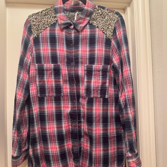 EUC Free People Long Sleeve Plaid Flannel Shirt w/Sequins Size Medium - Picture 2 of 7